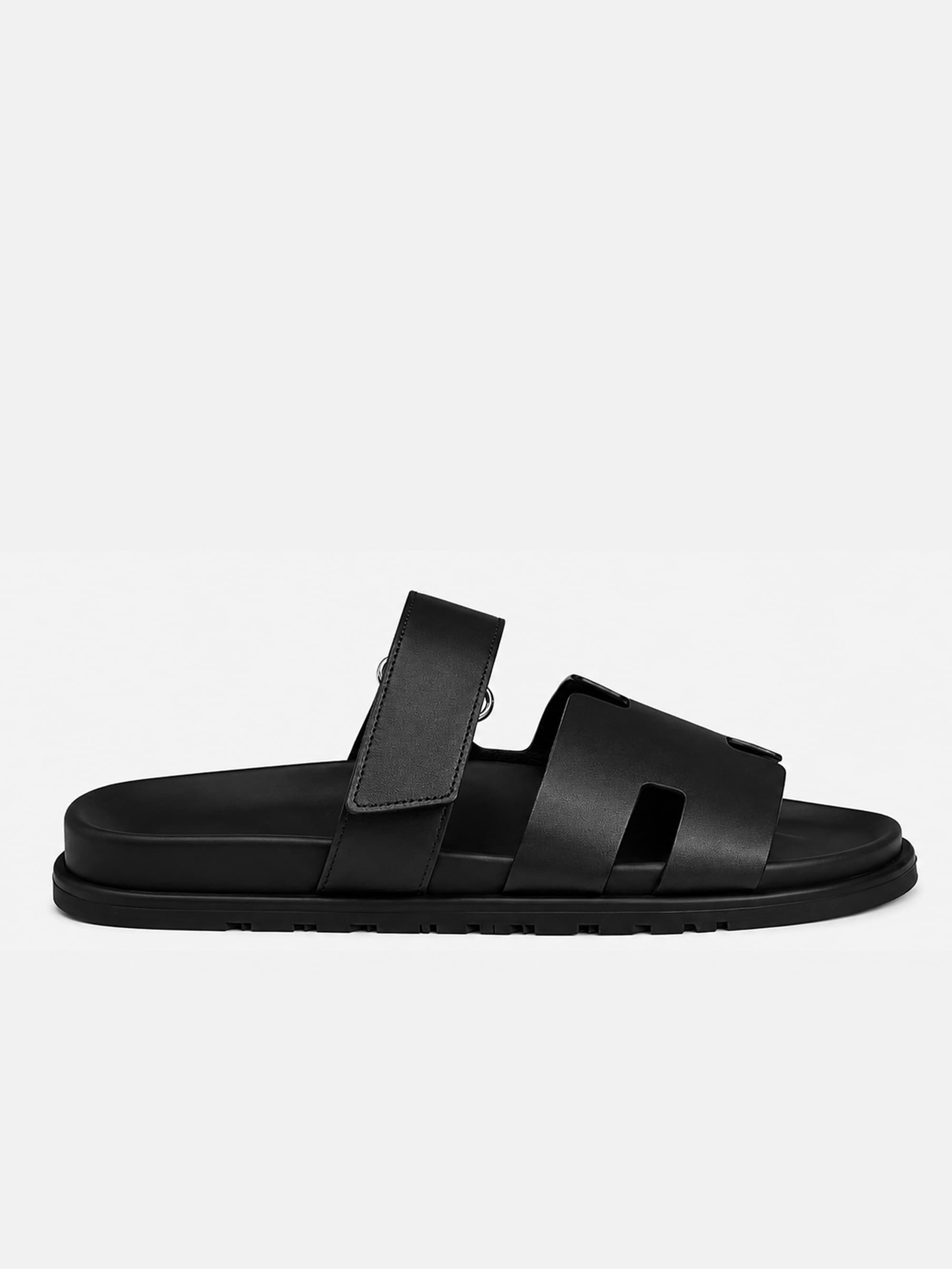 YKT09 Black - Leather sandals