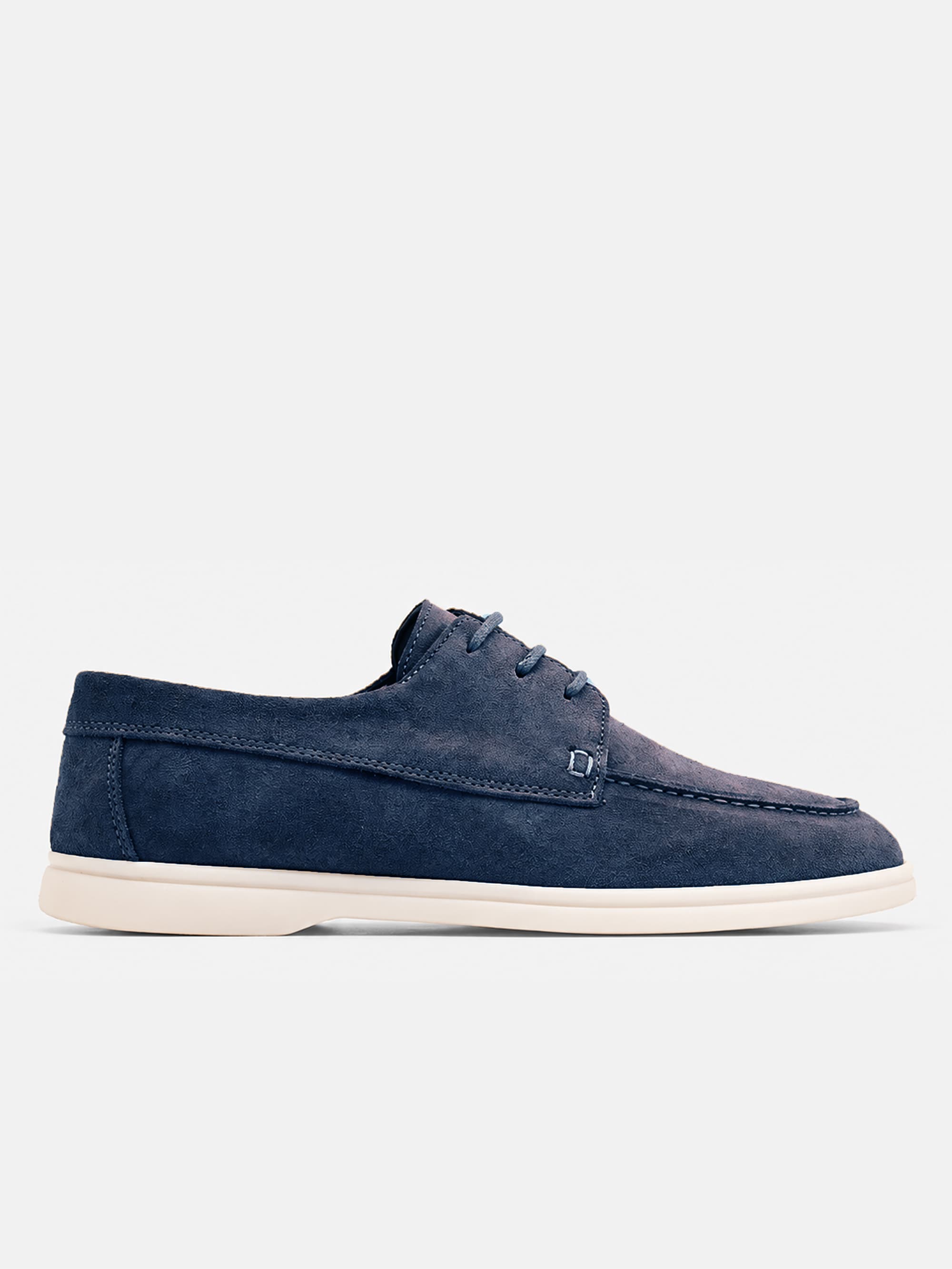 021 - Suede boat loafer