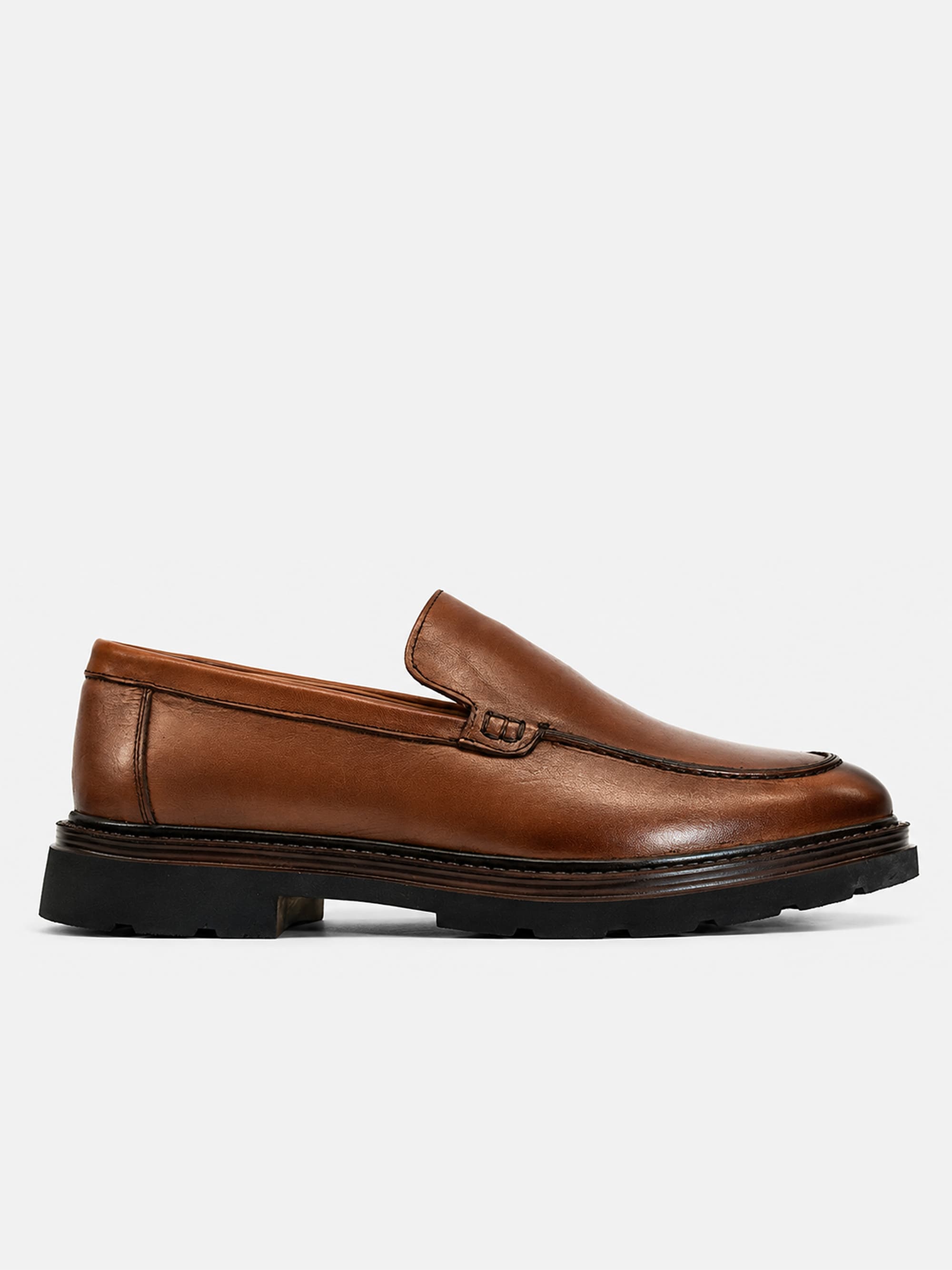 692 - Leather loafer